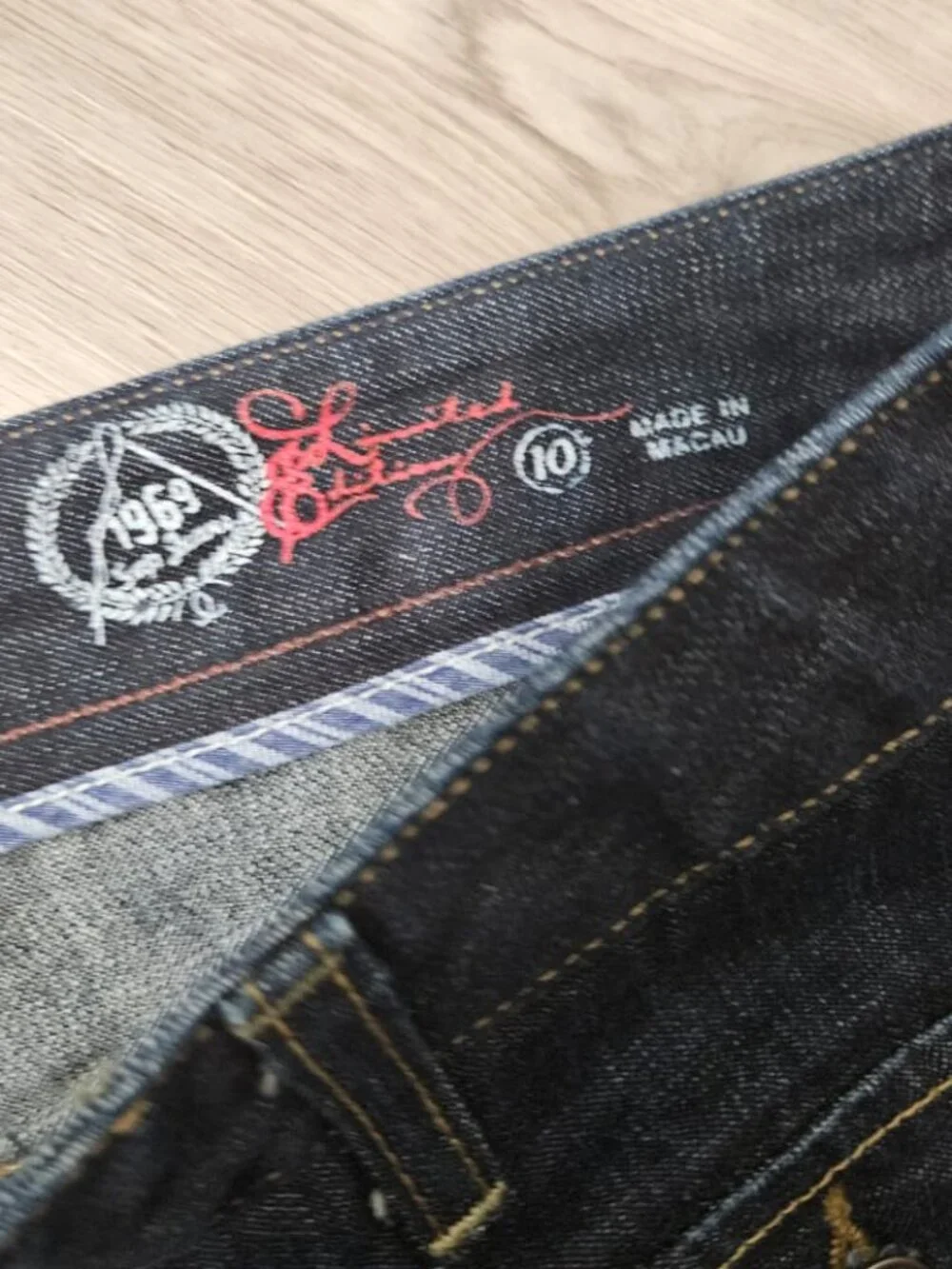 GAP y2k 1969